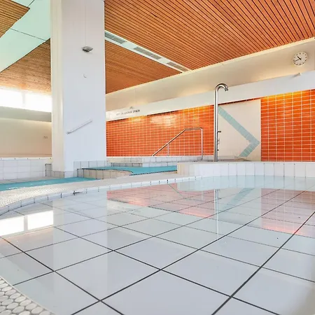 דירה Berolina 100 *