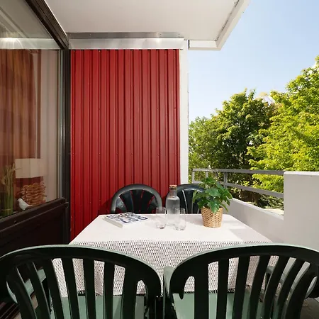 Berolina 100 דירה